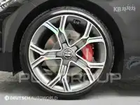 2017 KIA Stinger