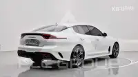 2017 KIA Stinger