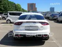 2017 KIA Stinger