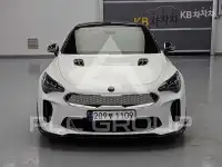 2017 KIA Stinger
