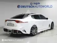 2017 KIA Stinger