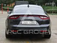 2017 KIA Stinger
