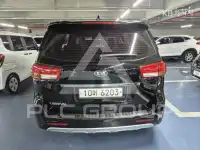 2017 KIA Carnival