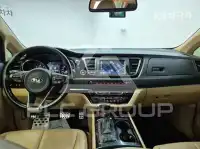 2017 KIA Carnival