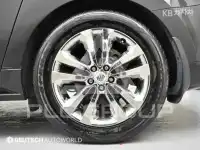 2017 KIA Carnival