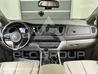 2017 KIA Carnival