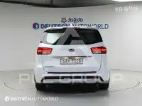 2017 KIA Carnival