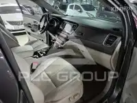 2017 KIA Carnival