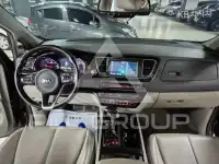 2017 KIA Carnival