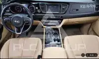 2017 KIA Carnival