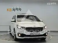 2017 KIA Carnival