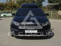 2017 KIA Carnival