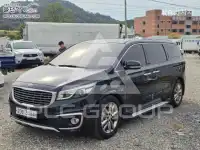 2017 KIA Carnival