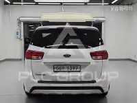 2017 KIA Carnival