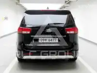 2017 KIA Carnival