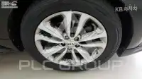 2017 KIA Carnival