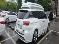 2017 KIA Carnival