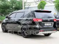 2017 KIA Carnival