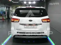 2017 KIA Carnival