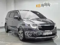 2017 KIA Carnival