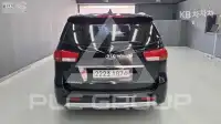 2017 KIA Carnival