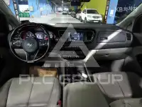 2017 KIA Carnival