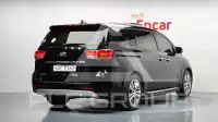 2017 KIA Carnival