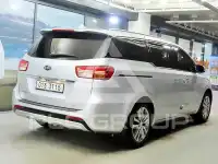2017 KIA Carnival
