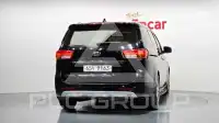 2017 KIA Carnival