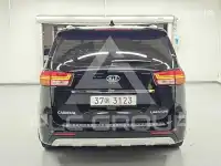 2017 KIA Carnival