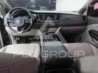 2017 KIA Carnival
