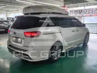 2017 KIA Carnival
