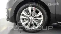 2017 KIA Carnival