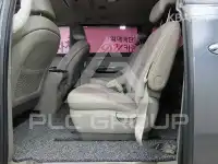 2017 KIA Carnival