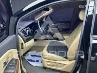2017 KIA Carnival