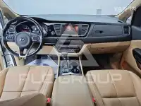 2017 KIA Carnival
