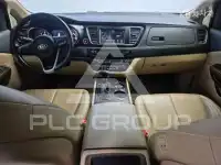2017 KIA Carnival