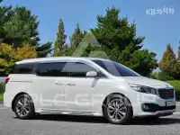 2017 KIA Carnival