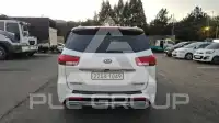 2017 KIA Carnival