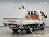 2017 KIA Bongo