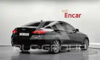 2017 Genesis G80