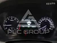 2017 Genesis G80