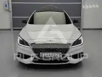2017 Genesis G80