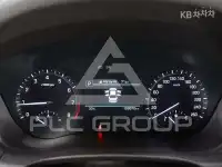 2017 Genesis G80