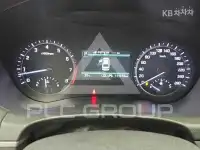 2017 Genesis G80