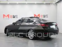 2017 Genesis G80