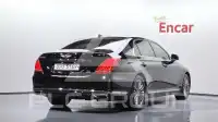 2017 Genesis G90