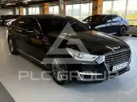 2017 Genesis G90