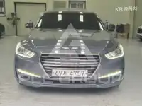 2017 Genesis G90