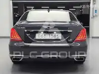 2017 Genesis G90